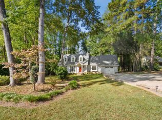2704 Smokey Ridge Rd, Raleigh, NC 27613