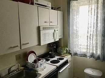 2nd image of 7 Colborne Rd #14