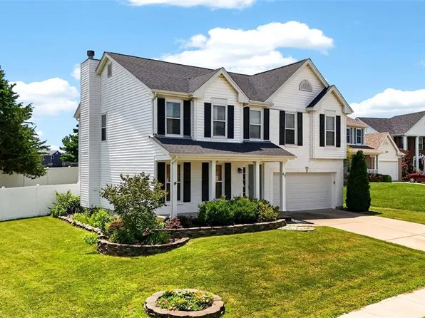 67 Old Chesapeake Dr, Wentzville, MO 63385