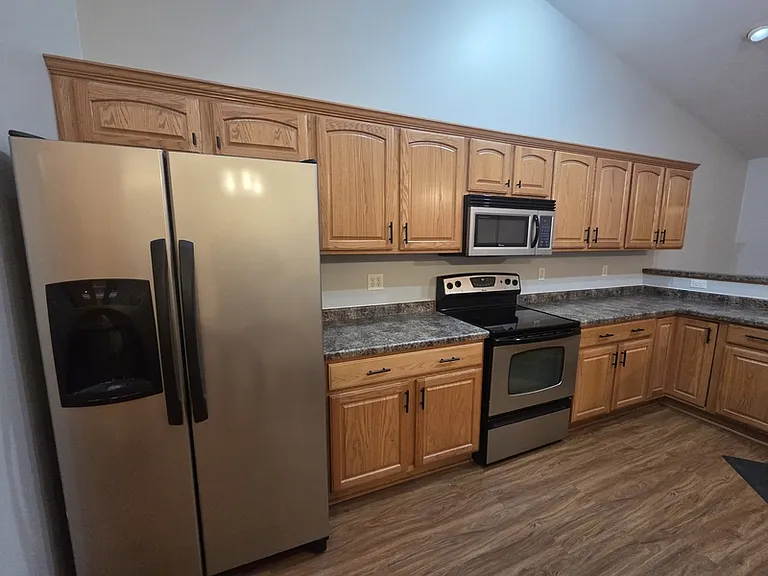 334 Autumn Ln — Photo 5