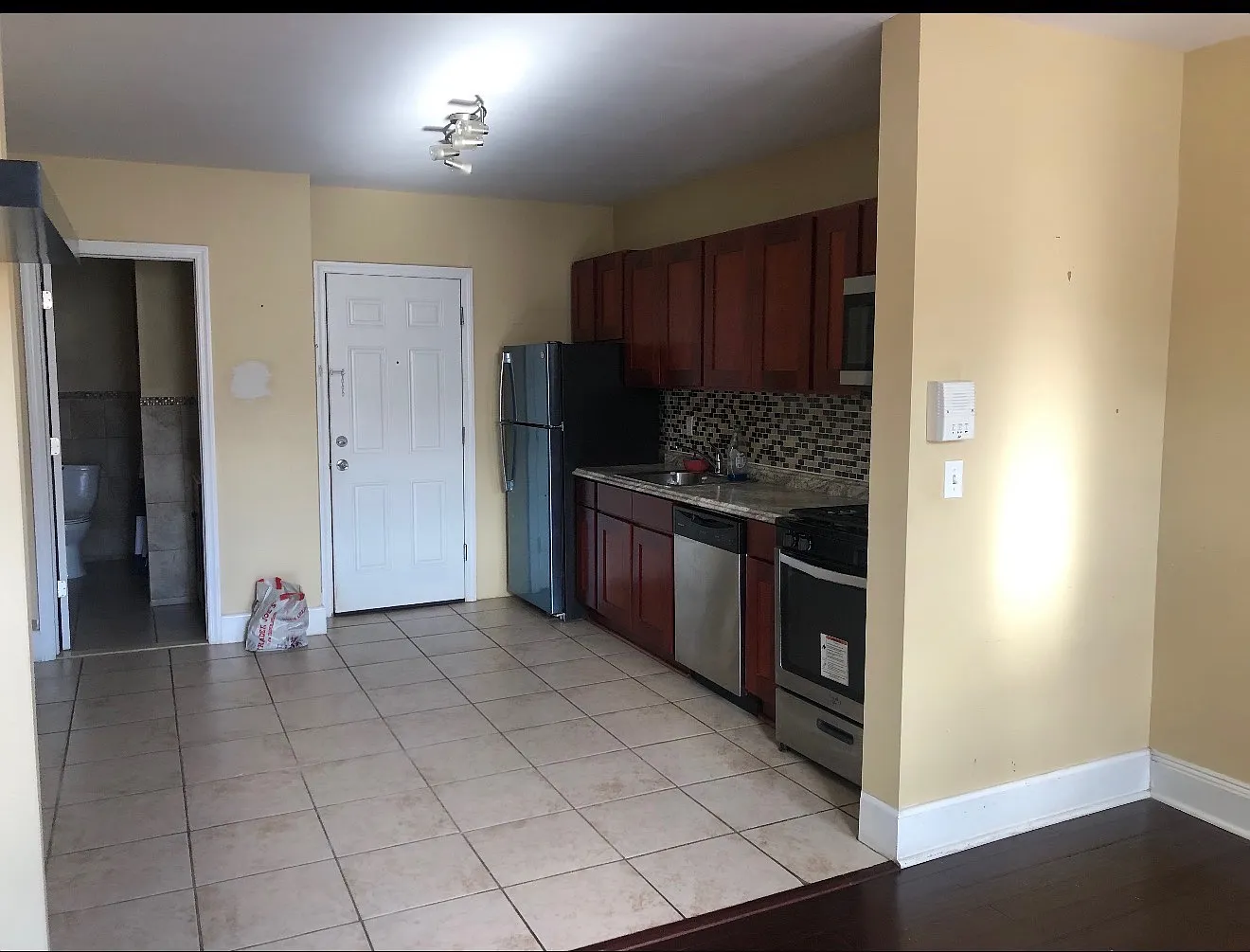 2 bed, $2,300 — Photo 3