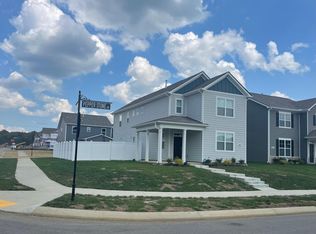 1021 Pepper Stone Dr, Lebanon, TN 37087