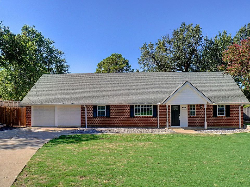 1st image of 1104 Shady Pine Ct