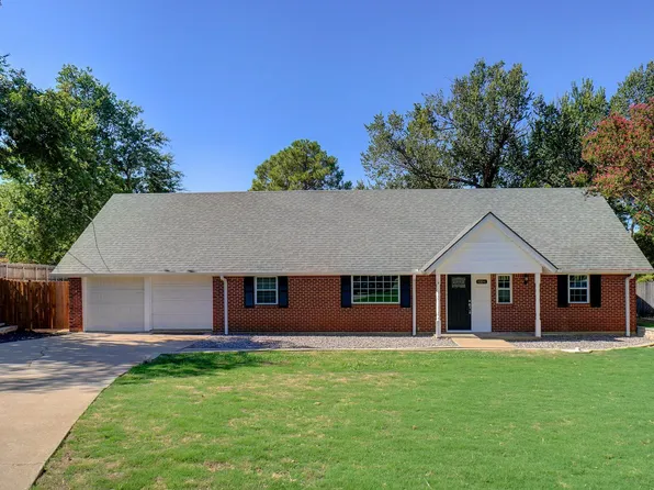 1104 Shady Pine Ct, Bedford, TX 76021