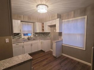 5325 N 55th St, Milwaukee, WI 53218