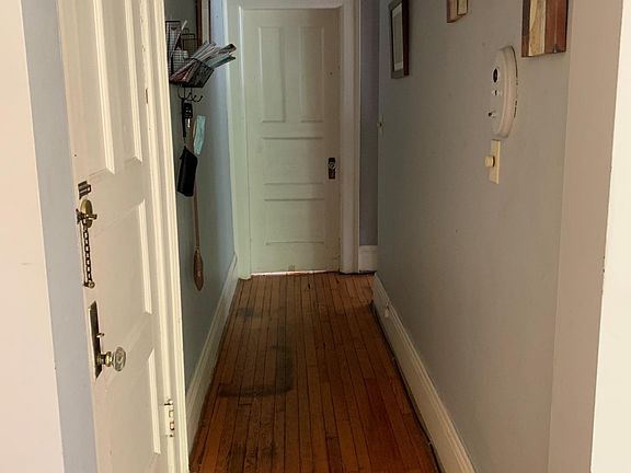 2nd image of 268 North St APT 4