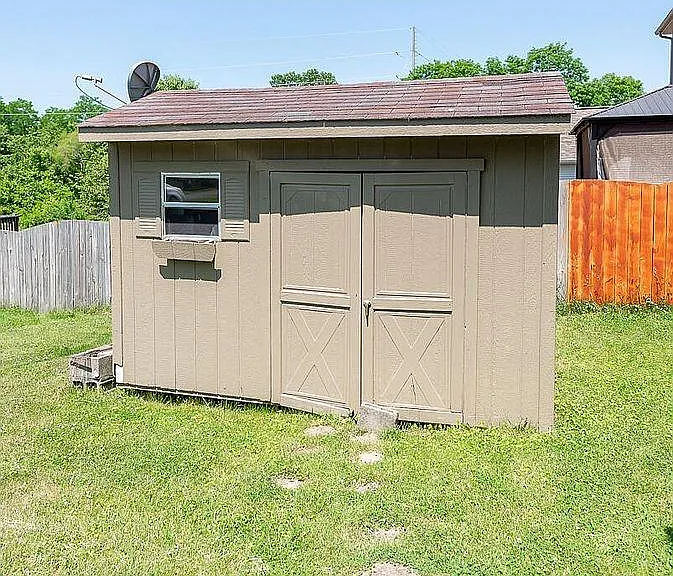3196 Stonecase Dr — Photo 20