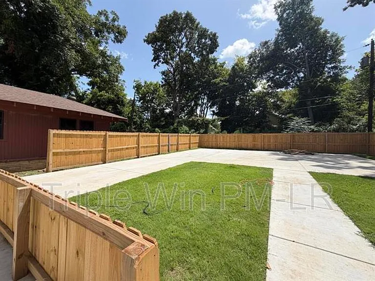 1215 Dennison St #A — Photo 20
