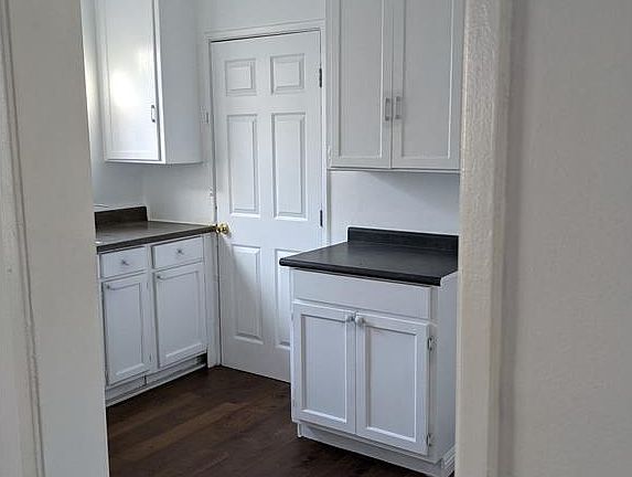 5th image of 4008 Santa Rosalia Dr