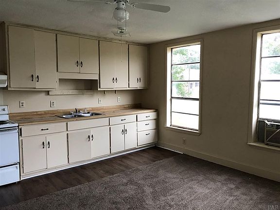 4th image of 1106 Dr Mlk Jr Dr #A