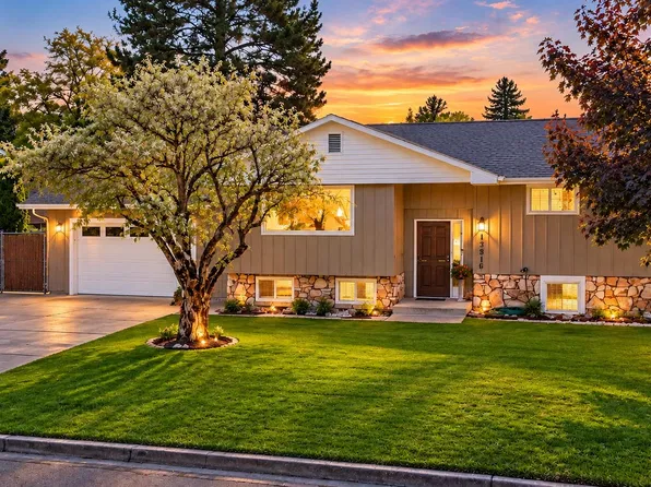 13916 E Mallon Ave, Spokane, WA 99216