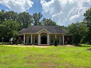 15 County Road 7018, Booneville, MS 38829