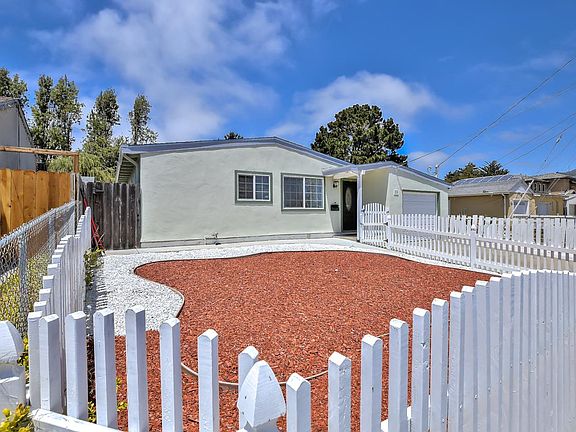 2nd image of 828 Alta Loma Dr