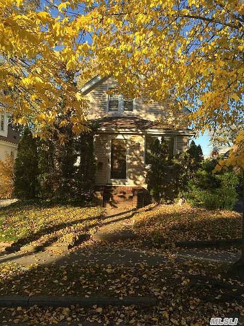 2nd image of 11 W Euclid St