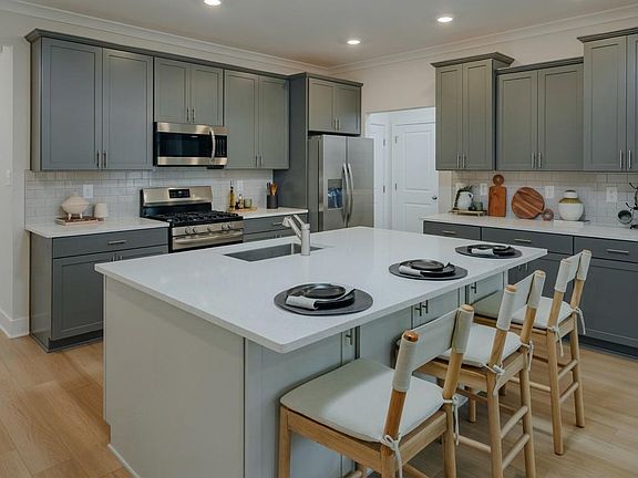 5th image of 23335 Lawndale Rd
