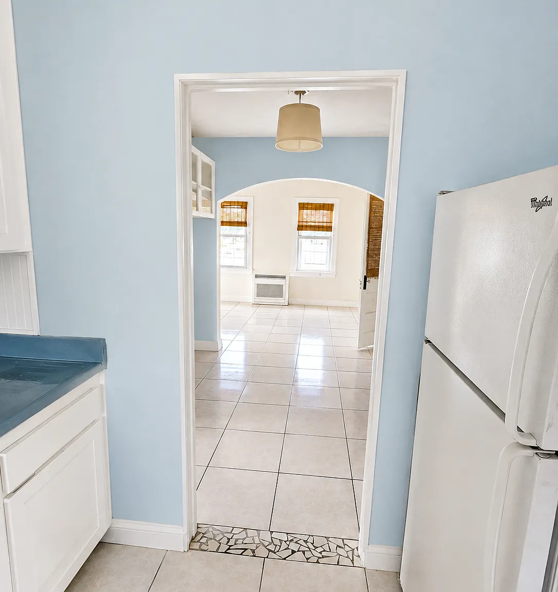 1 bed, 780 sqft, $1,900 — Photo 3