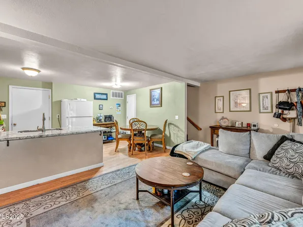 1529 E Long St, Carson City, NV 89706