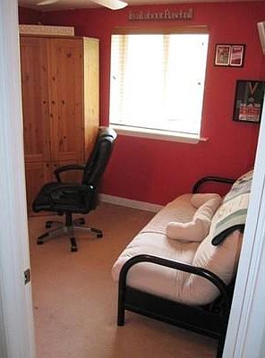 5th image of 298 Commercial St APT 22