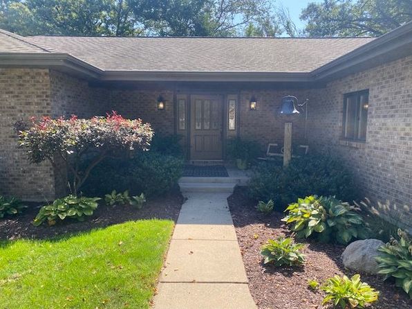 210 Shawnee Dr