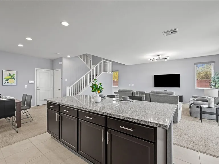 8524 Blazing Desert Ave — Photo 11