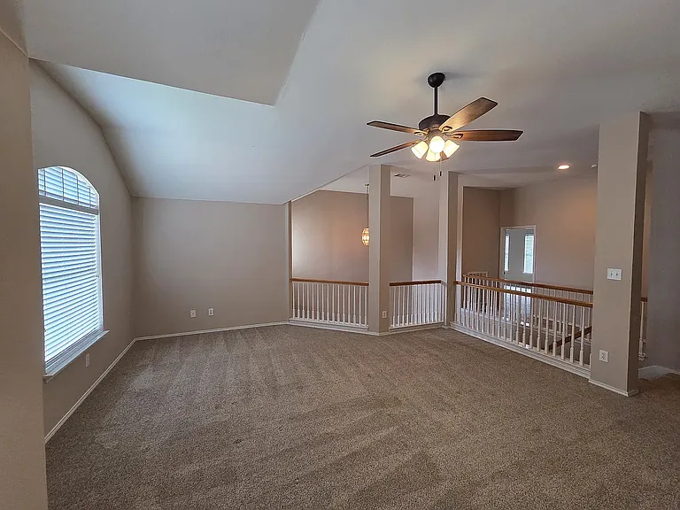 625 Manchester Dr — Photo 34