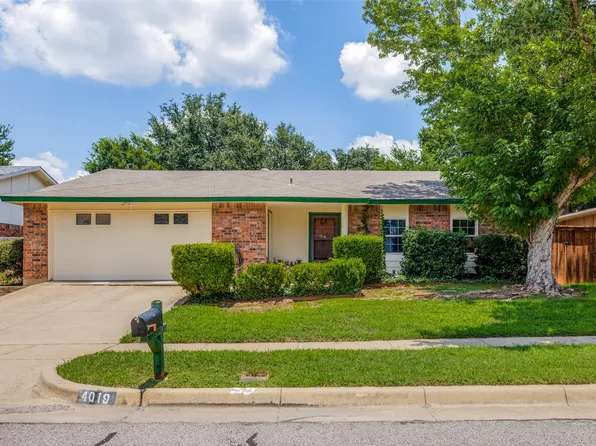 4019 Brookmoor Dr, Arlington, TX 76016
