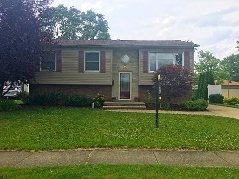 1st image of 8842 147th St