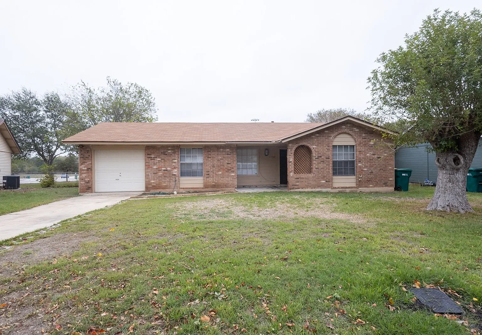 Charming 4BR House in Live Oak — Photo 1