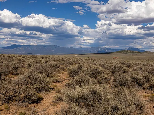  Cielo Grande, Taos, NM 87571-0000