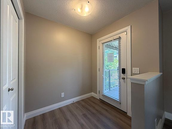 3rd image of 2616 Price Cmn SW