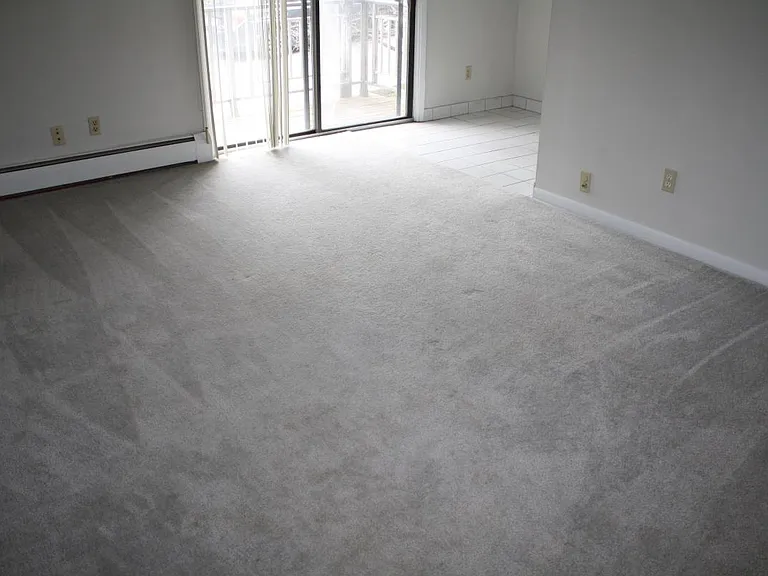 2445 Madison Rd #7 — Photo 7