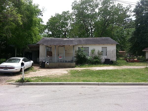 1st image of 811 W North St