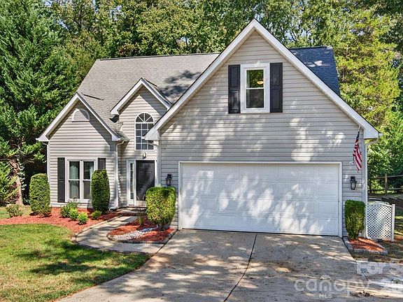 2nd image of 3688 Lake Spring Ave NW