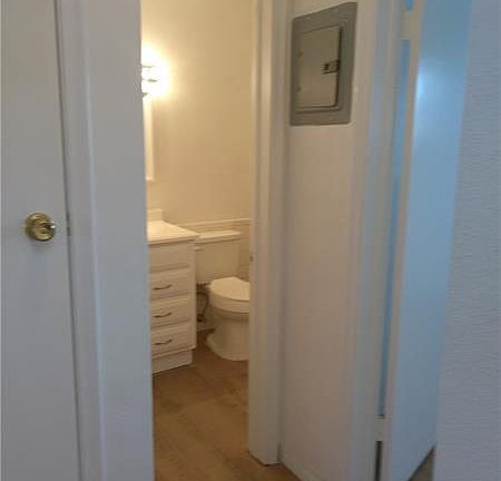 4th image of 5161 NE 18th Ave APT 14