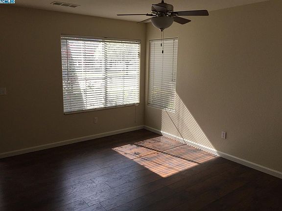 5th image of 4142 W Russell Ave