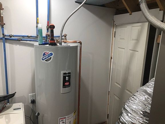 4th image of 9965 Ainsworth Ct