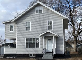 1019 Van Antwerp Rd, Niskayuna, NY 12309