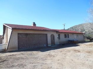 8165 Riggins Rd, Phelan, CA 92371