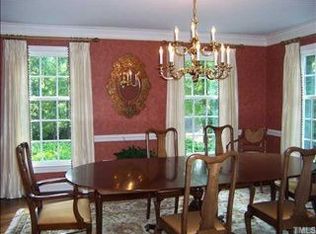 3005 Downs Ct, Raleigh, NC 27612