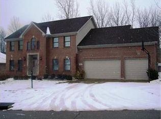 811 Deer Creek Dr, Vandalia, OH 45377