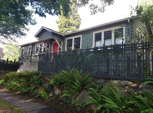 2501 5th Ave W, Seattle, WA 98119