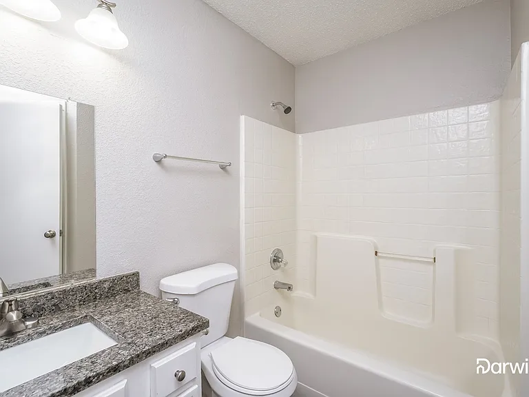 1940 Walden Pl — Photo 14