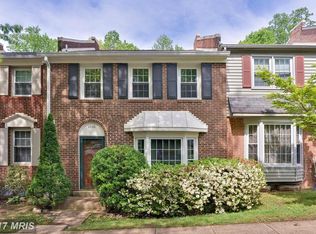 8066 Sleepy View Ln, Springfield, VA 22153