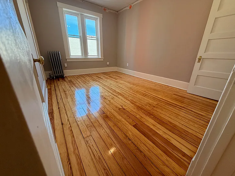69 S Pleasant St #12 — Photo 24