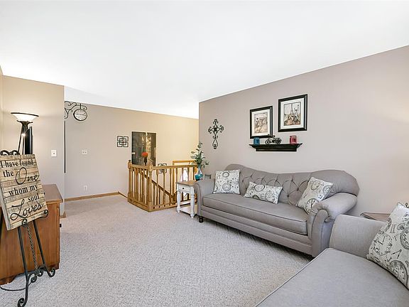 5th image of 13217 63rd Ave