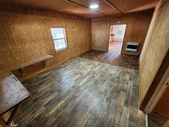 2nd image of 205 E Main St