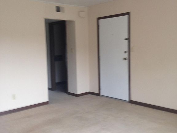2nd image of 1213 W Mack Ave APT C