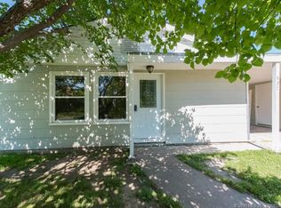 427 Mistletoe Ln, Bartlesville, OK 74003
