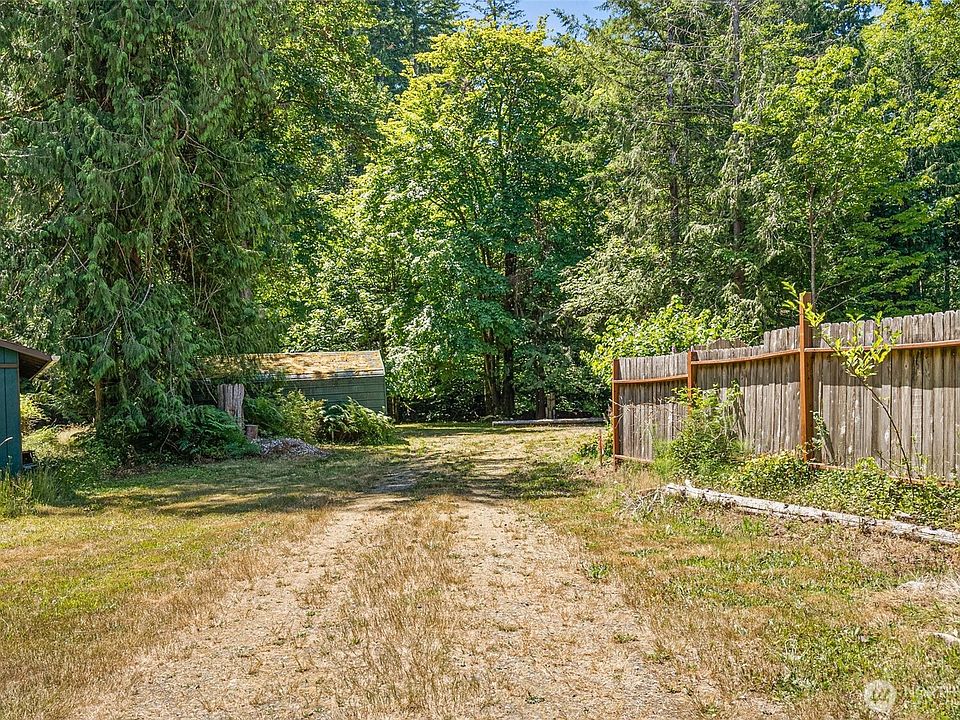 1st image of 424 E Olde Lyme Road