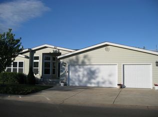 128 Village Dr, Cottage Grove, OR 97424